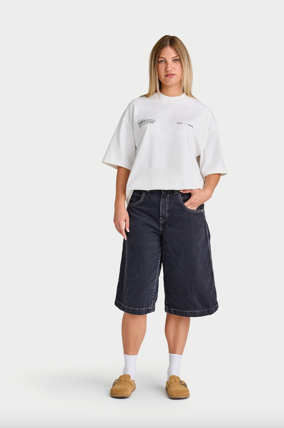Cafe Buur 'Served by Culture' Tee